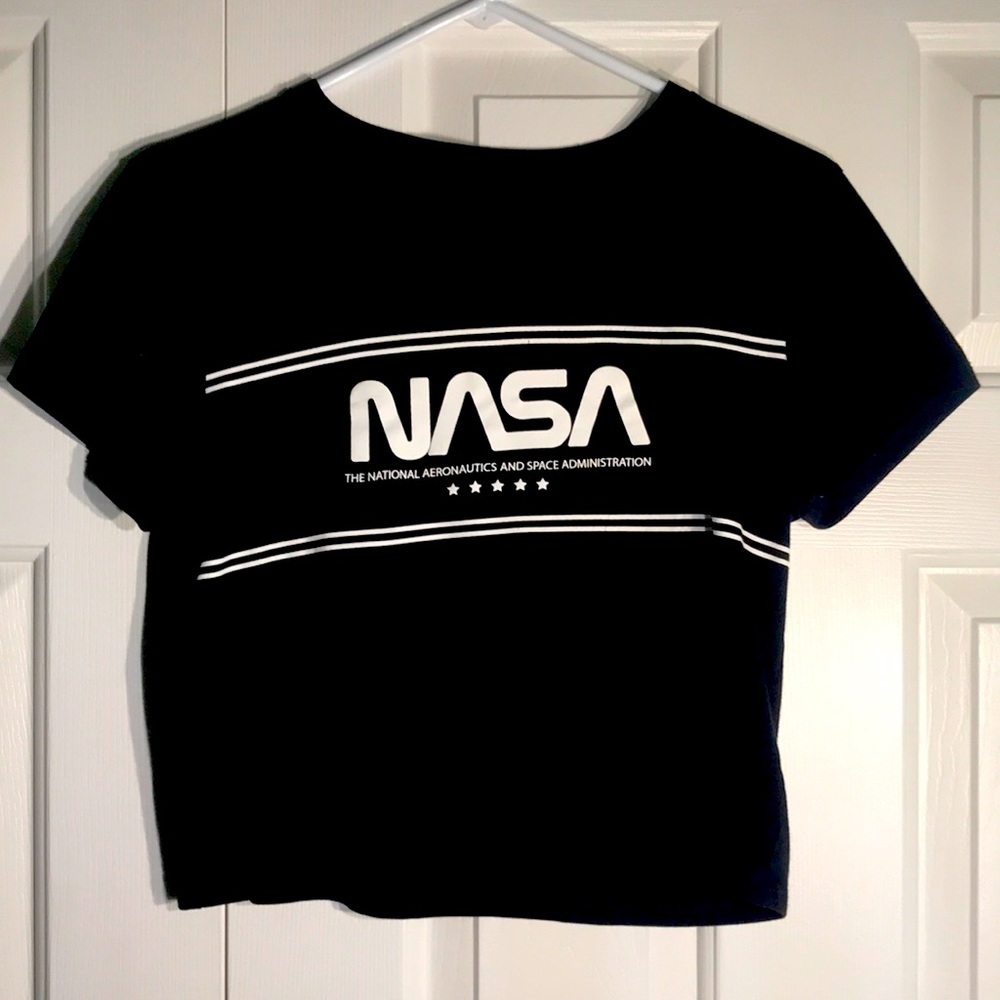 H&M Black Cropped NASA Graphic T